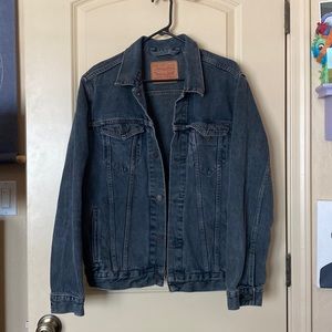 Vintage Dark wash Levi’s Jean jacket